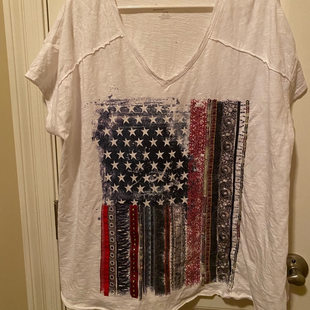 Lane Bryant White V-Neck Patriotic Graphic Tee
